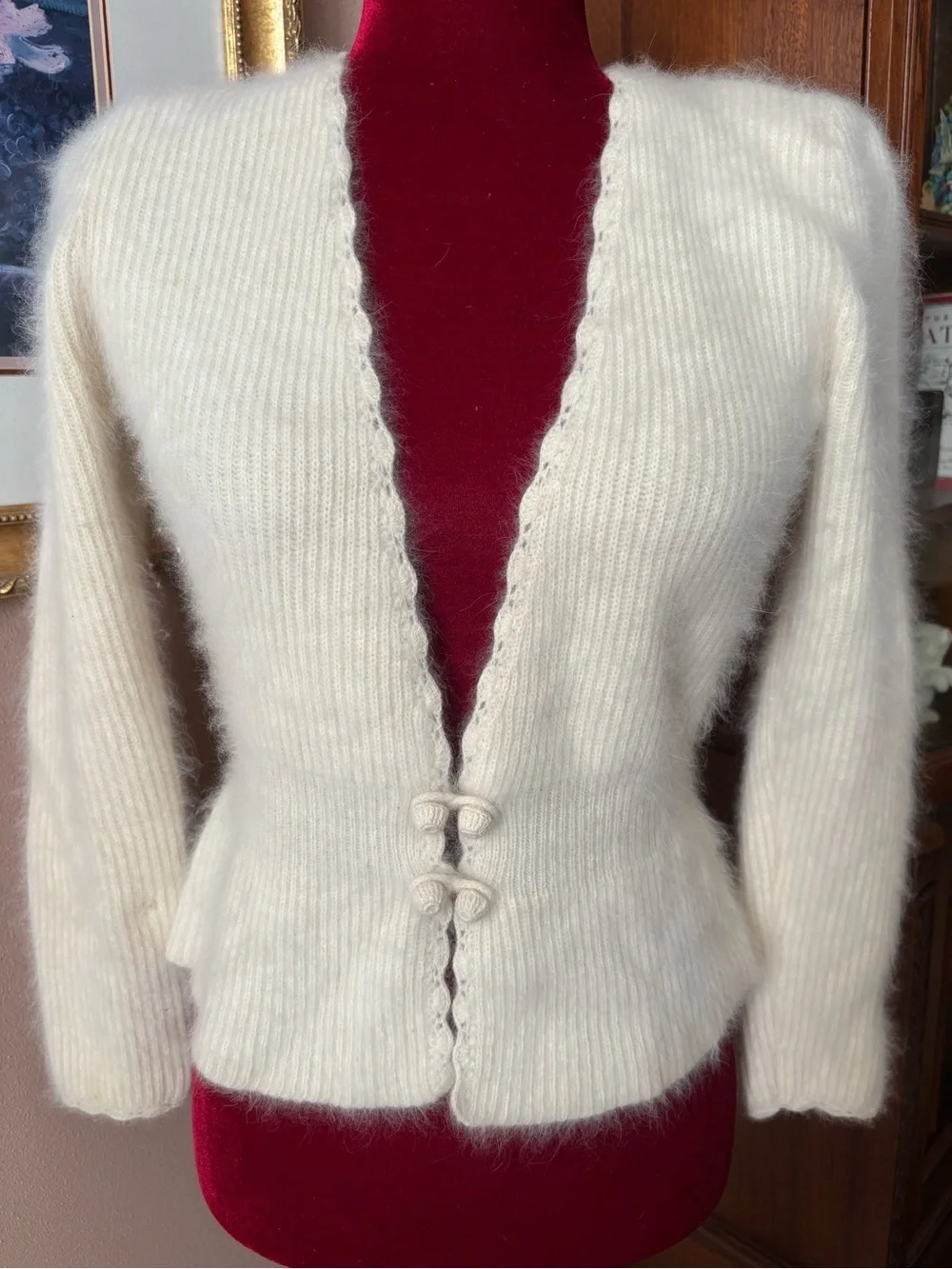 VTG Cream Angora Lambswool Fuzzy Soft Cardigan Sweater - IB Diffusion Small - Picture 1 of 12